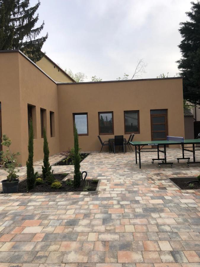Second Home Apartments Miskolctapolca Bagian luar foto
